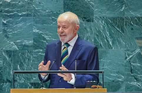 Brazilian President Lula undergoes brain surgery