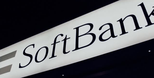 SoftBank reports $2.4 billion loss as it prepares for major AI investments