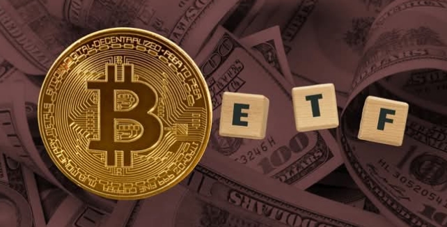 CRYPTO : Bitcoin ETFs See a Massive sell-off as outflows Increase 
