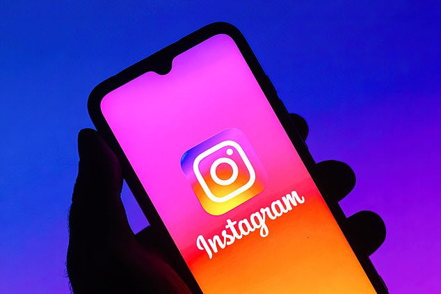 Instagram reaches 3B users