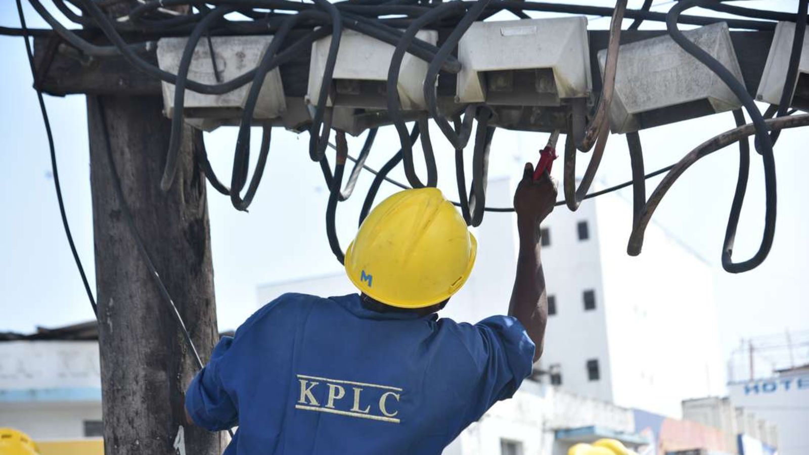 KPLC announces Power Outages to Hit 4 Counties