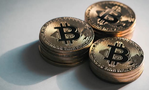 Bitcoin treasuries holdings hit $130B, nearly 4x other crypto treasuries