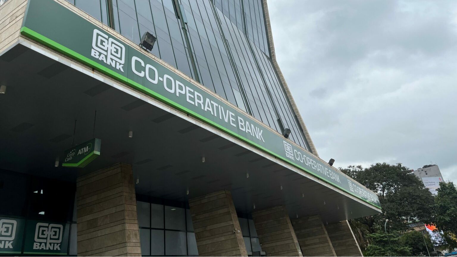 Co-op Bank Launches KSh 100,000 Overdraft to Challenge Fuliza