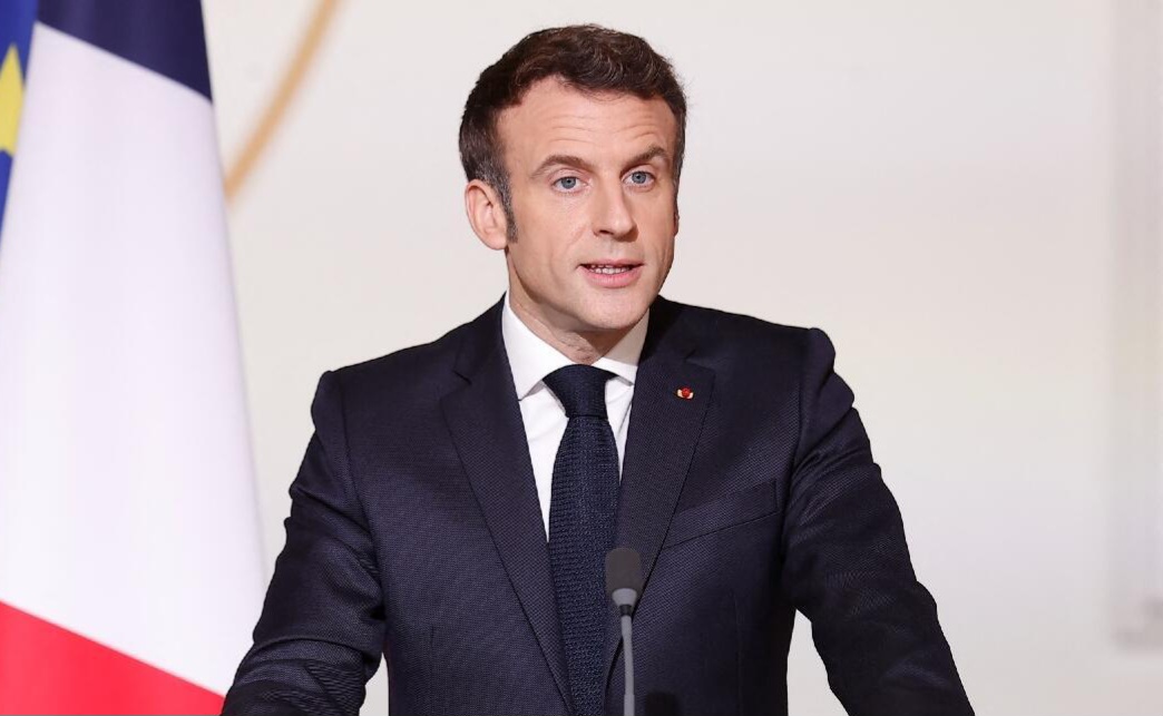Macron Rebukes Noisy Crowd at University of Nairobi Youth Forum